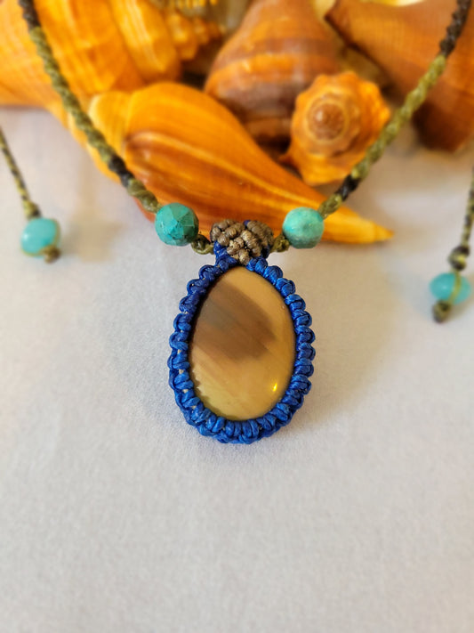 River’s Whisper: Jasper Pendant Necklace Adorned with Turquoise Beads