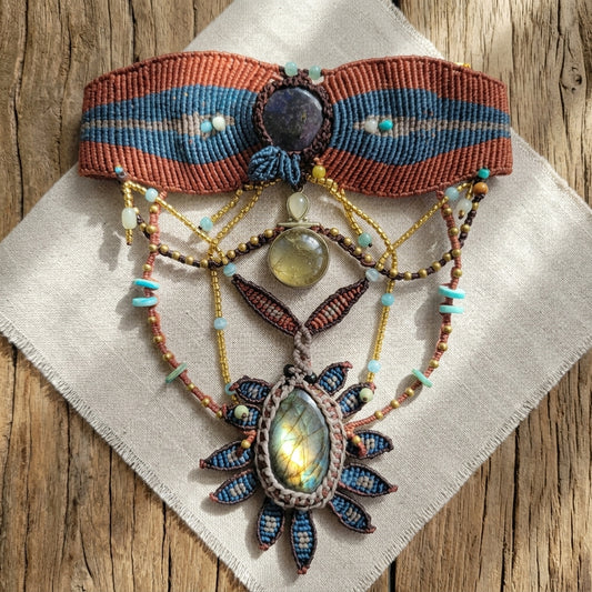 Labradorite Necklace featuring large stone, ornate micromacramé choker and colorful beads, ideal for a boho style.