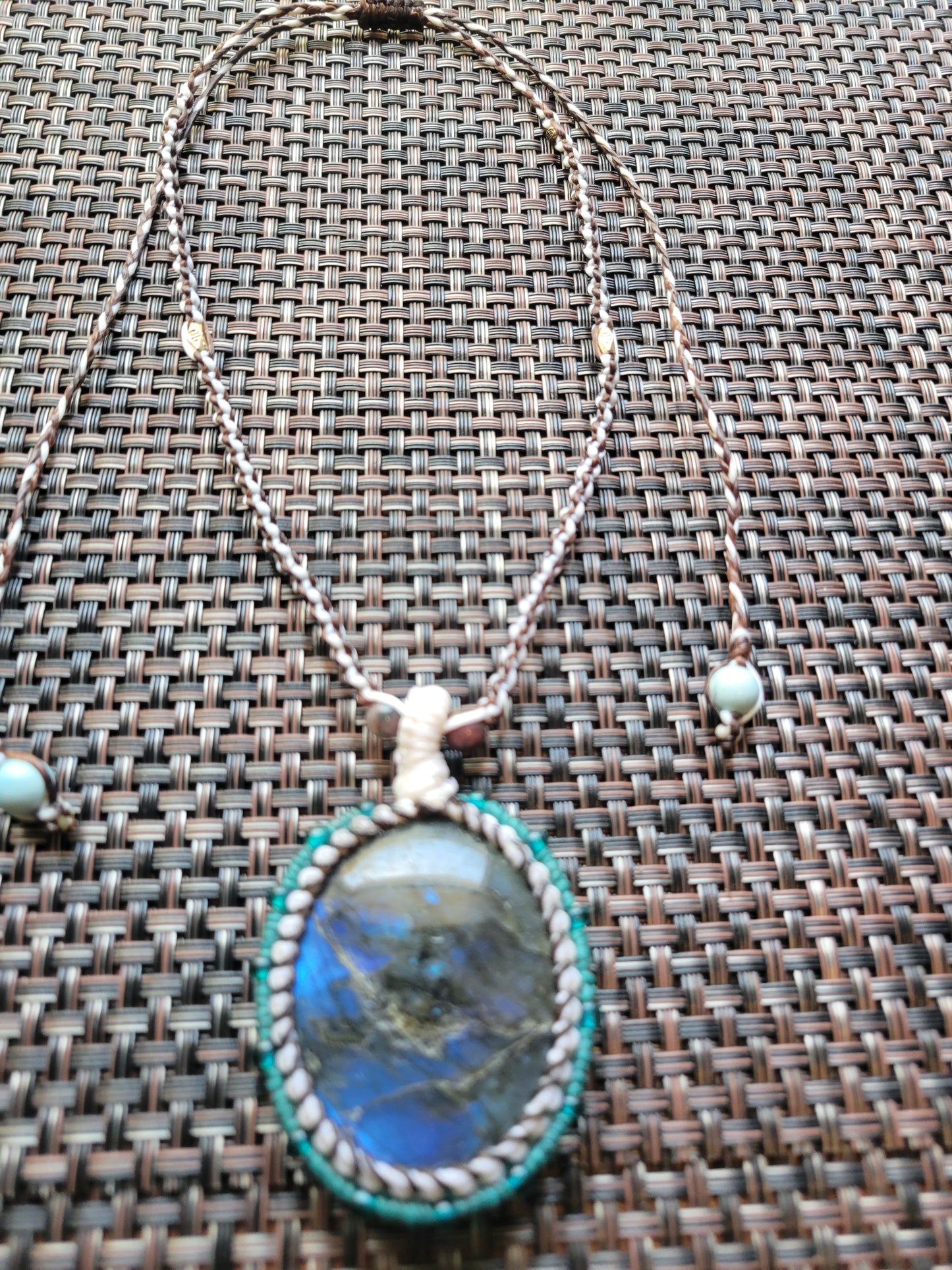 “Celestial Drift” – Vertical Oval Labradorite Pendant Necklace, Off-White & Aquamarine Cord, Adjustable
