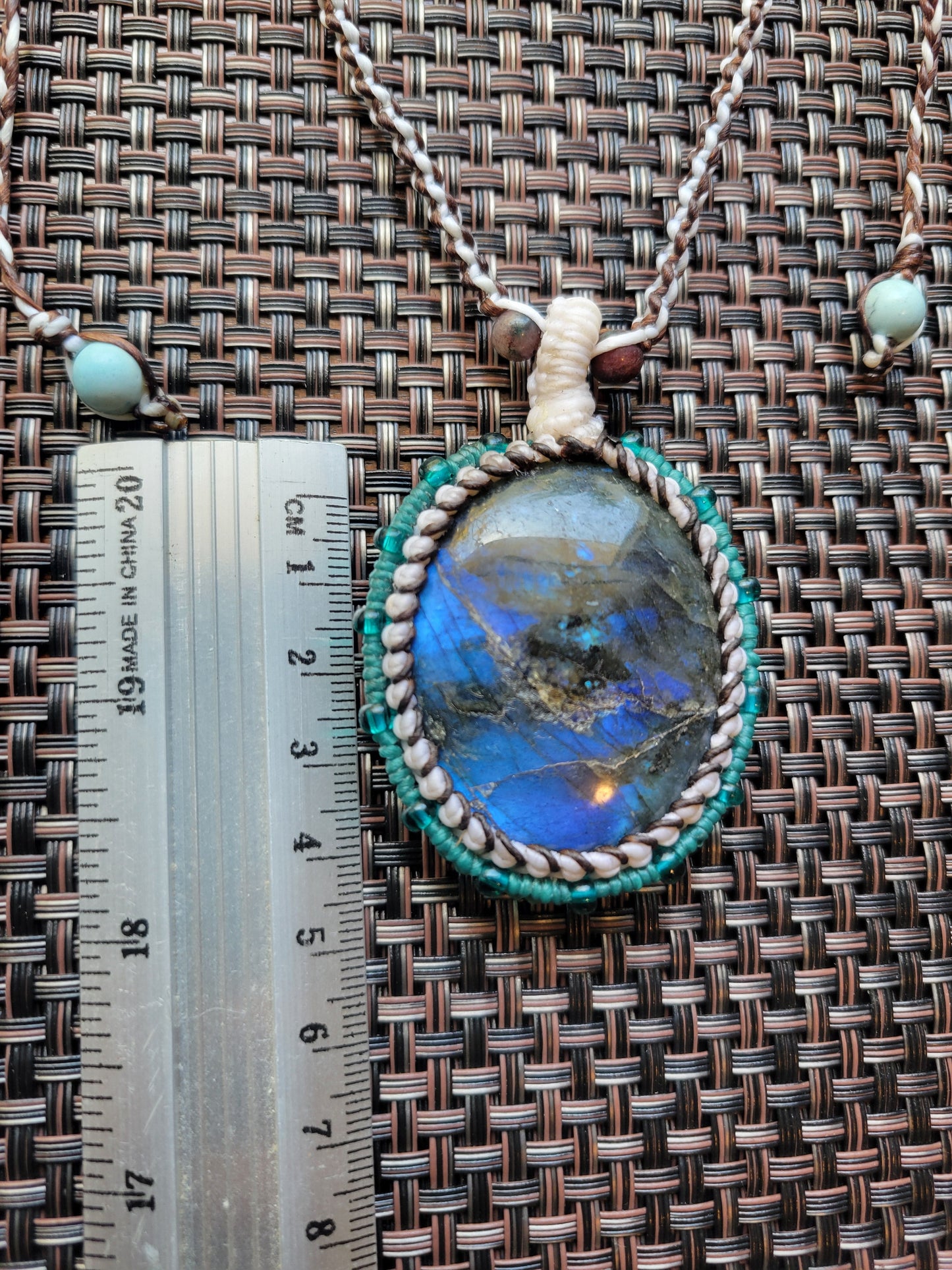 “Celestial Drift” – Vertical Oval Labradorite Pendant Necklace, Off-White & Aquamarine Cord, Adjustable
