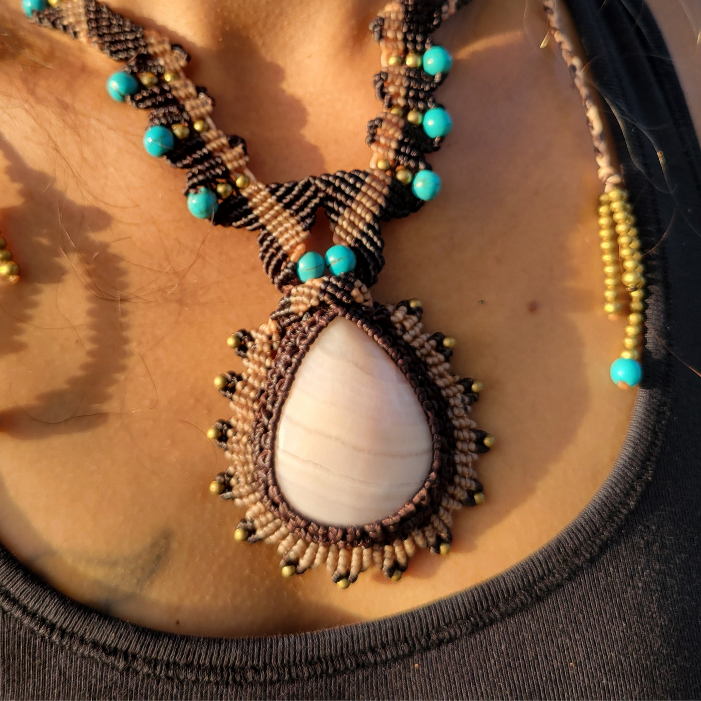 Large Oink Calcite Pendant Neckalce