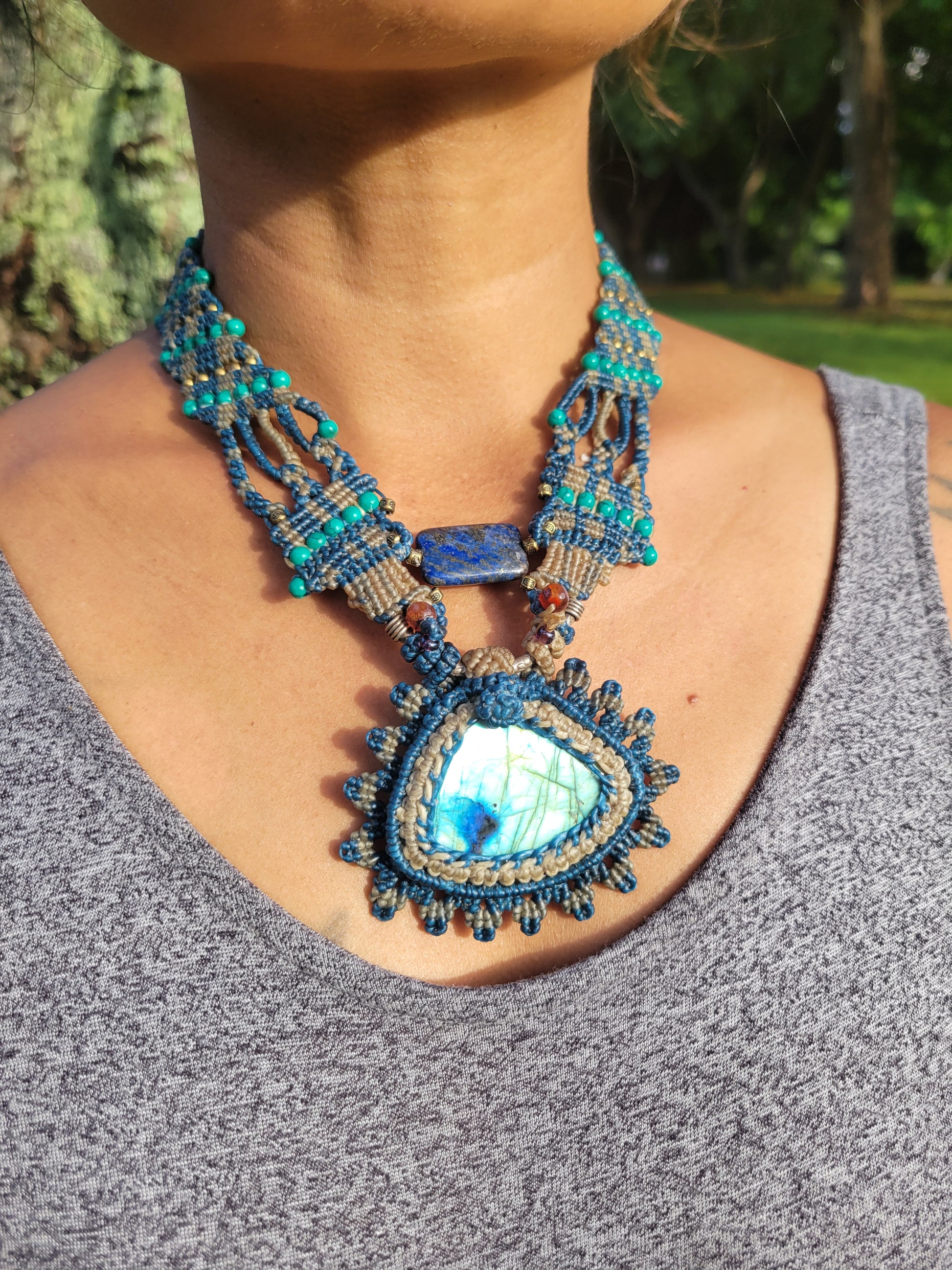 Boho Labradorite and Lapis Lazuli Choker Necklace with turquoise beads
