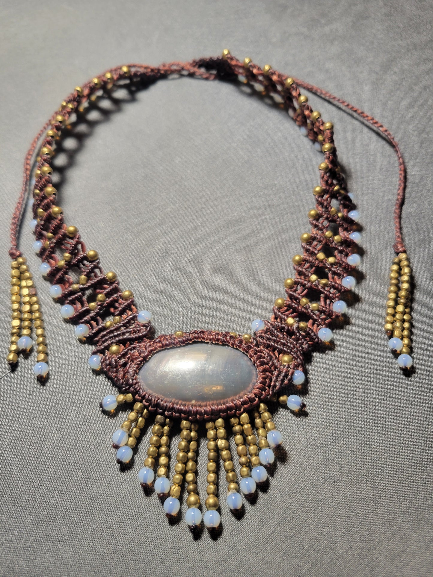 Mother of Pearl Ocean Jewelry choker with adjustable tie bac
