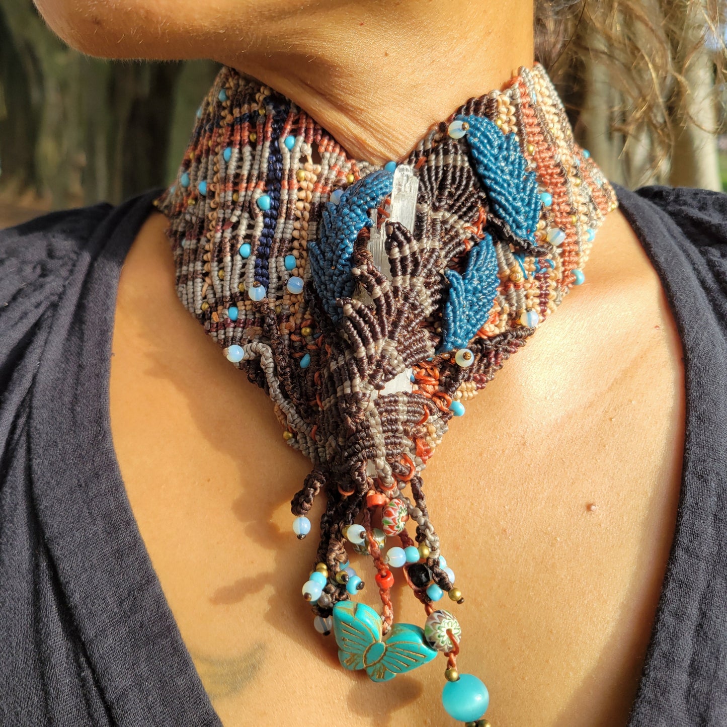 Quartz Crystal elegant macrame Choker Necklace