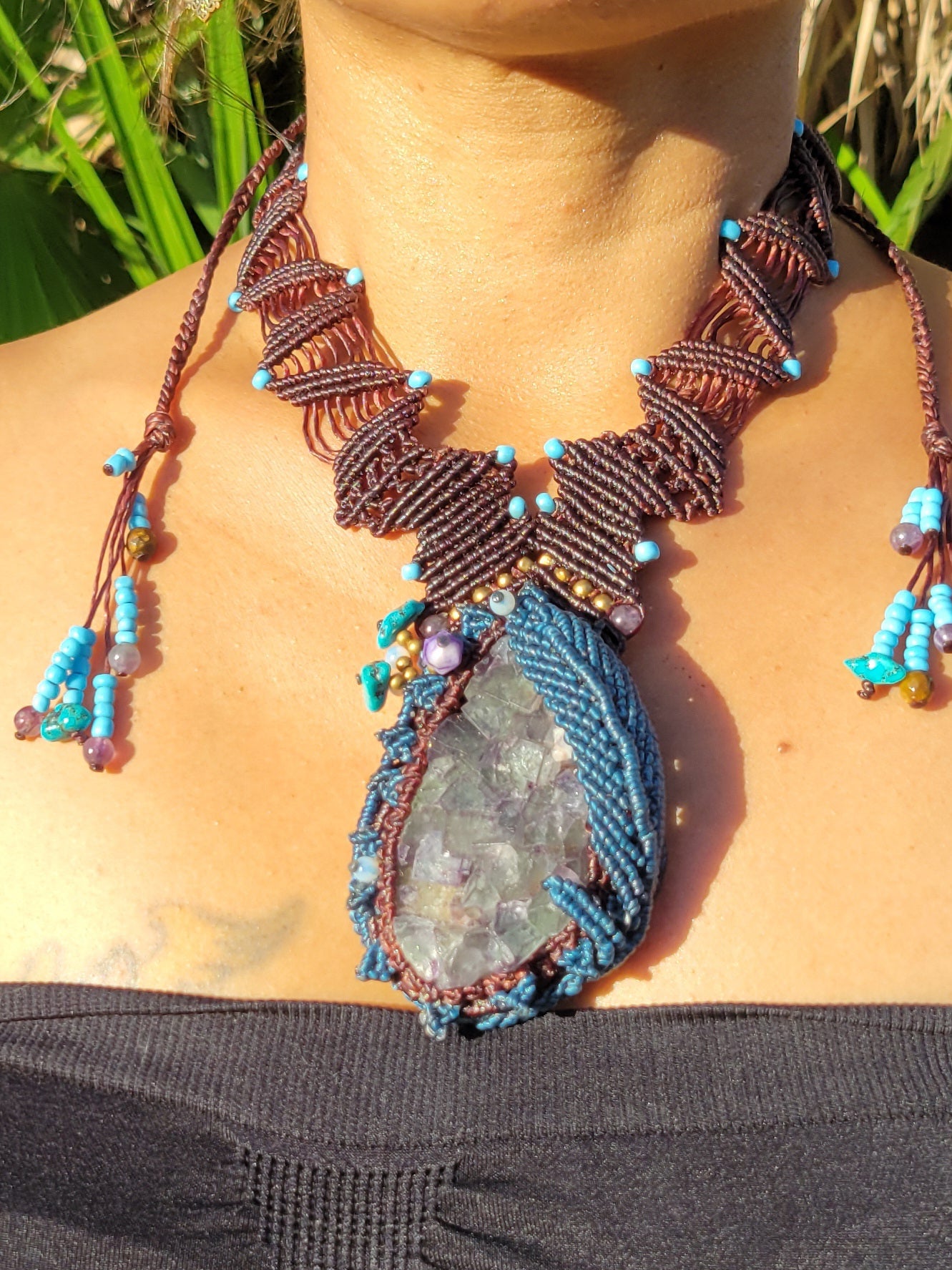 Handcrafted Raw Fluorite Geode Pendant Necklace – Adjustable Brown Geometric Macrame with Antique Stone Beads