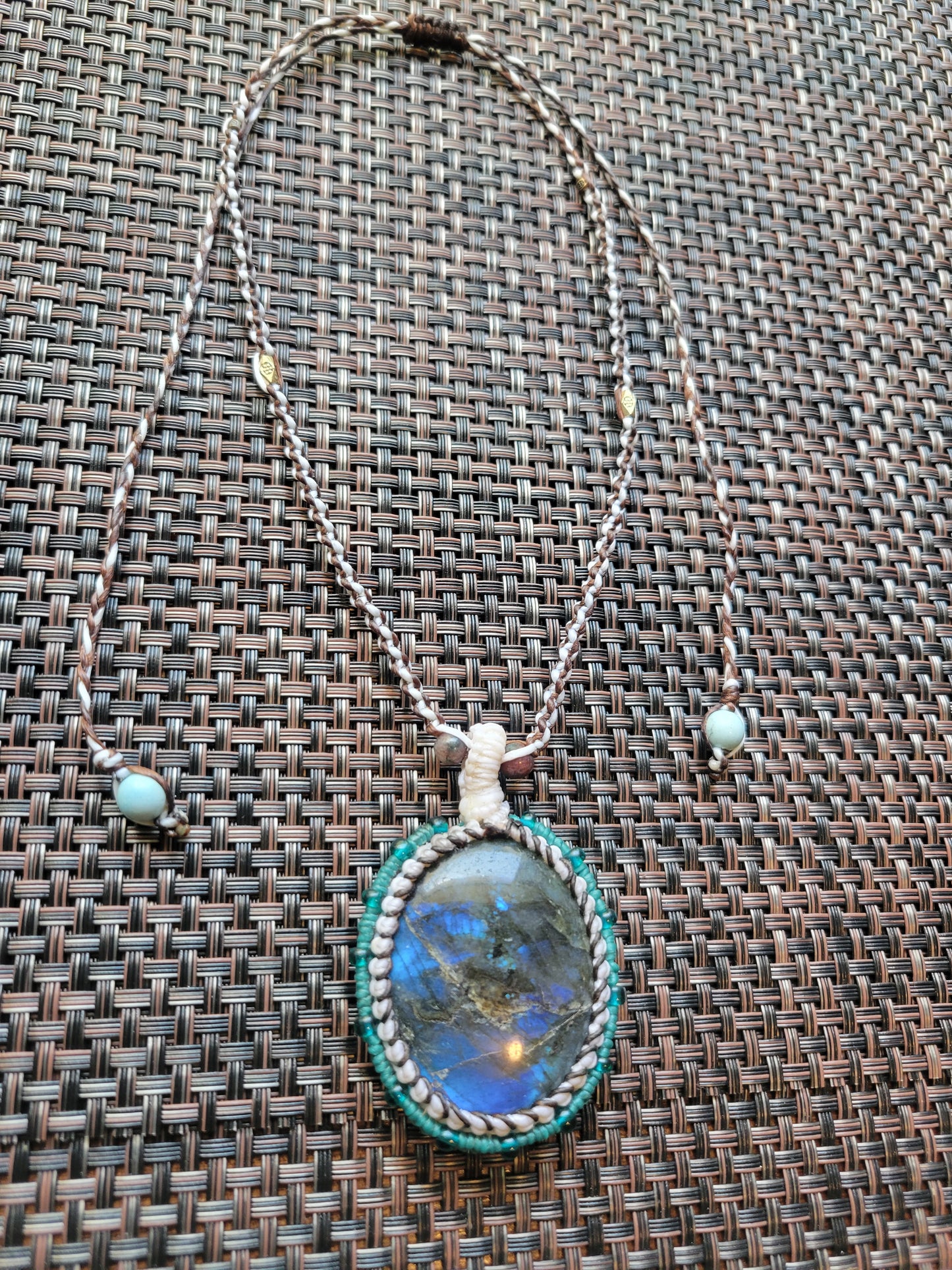 “Celestial Drift” – Vertical Oval Labradorite Pendant Necklace, Off-White & Aquamarine Cord, Adjustable