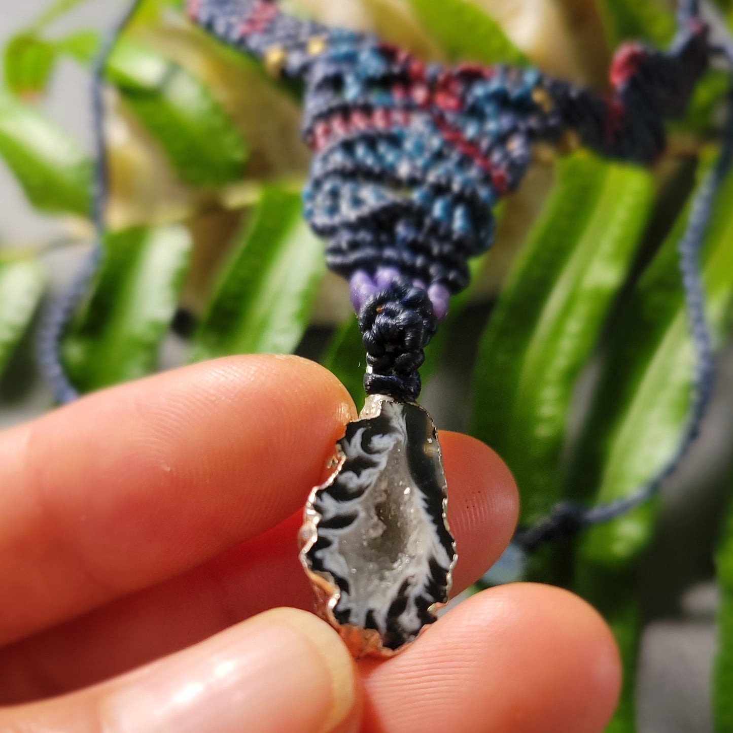 Agate Pendant Necklace featuring a small geode pendant with crystalline texture, handmade boho style with macramé design.