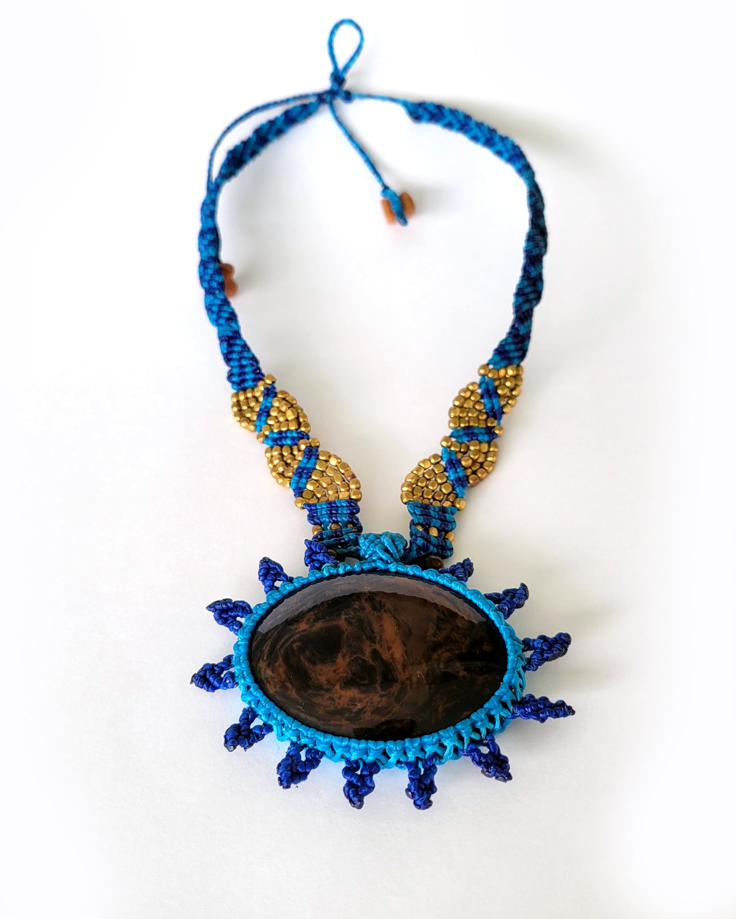 Mahogany Obsidian Pendant Necklace – Sunburst Macramé Design with Brass & Tiger Eye Beads