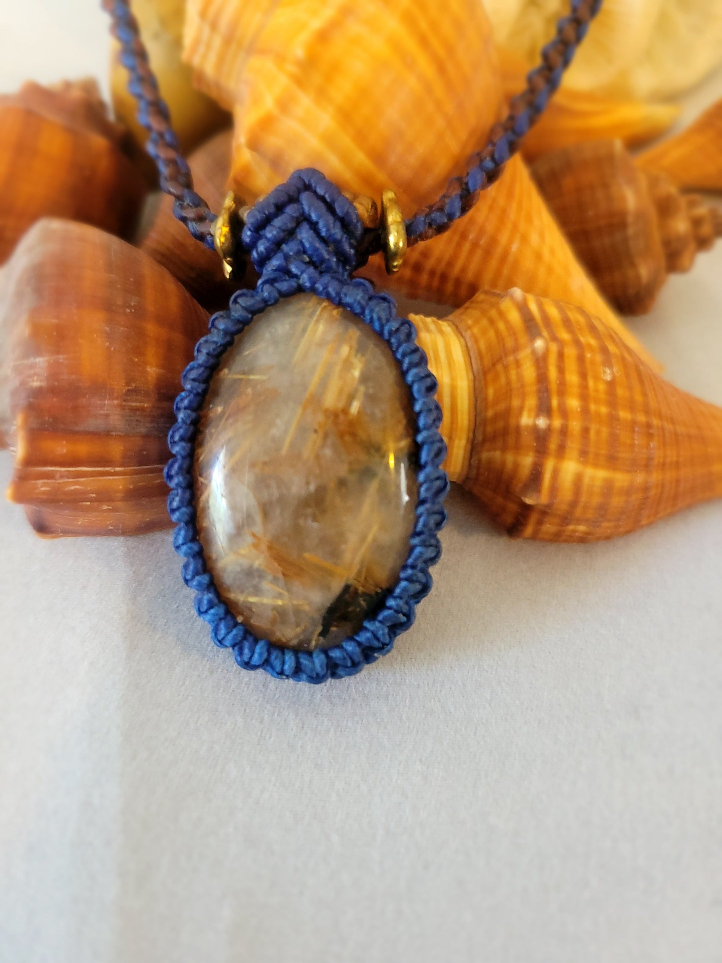 Golden Horizon: 22g Quartz Pendant on Azure Spiral Braid