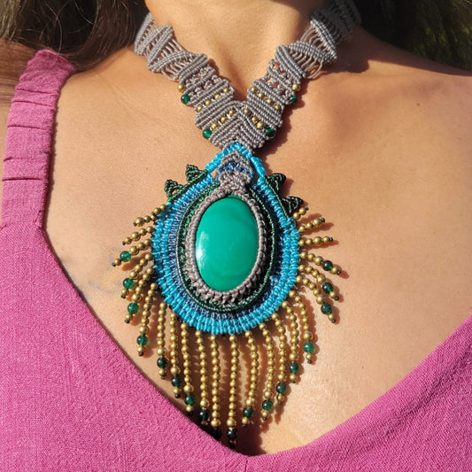 Malachite stone pendant with green agate and oynx beads