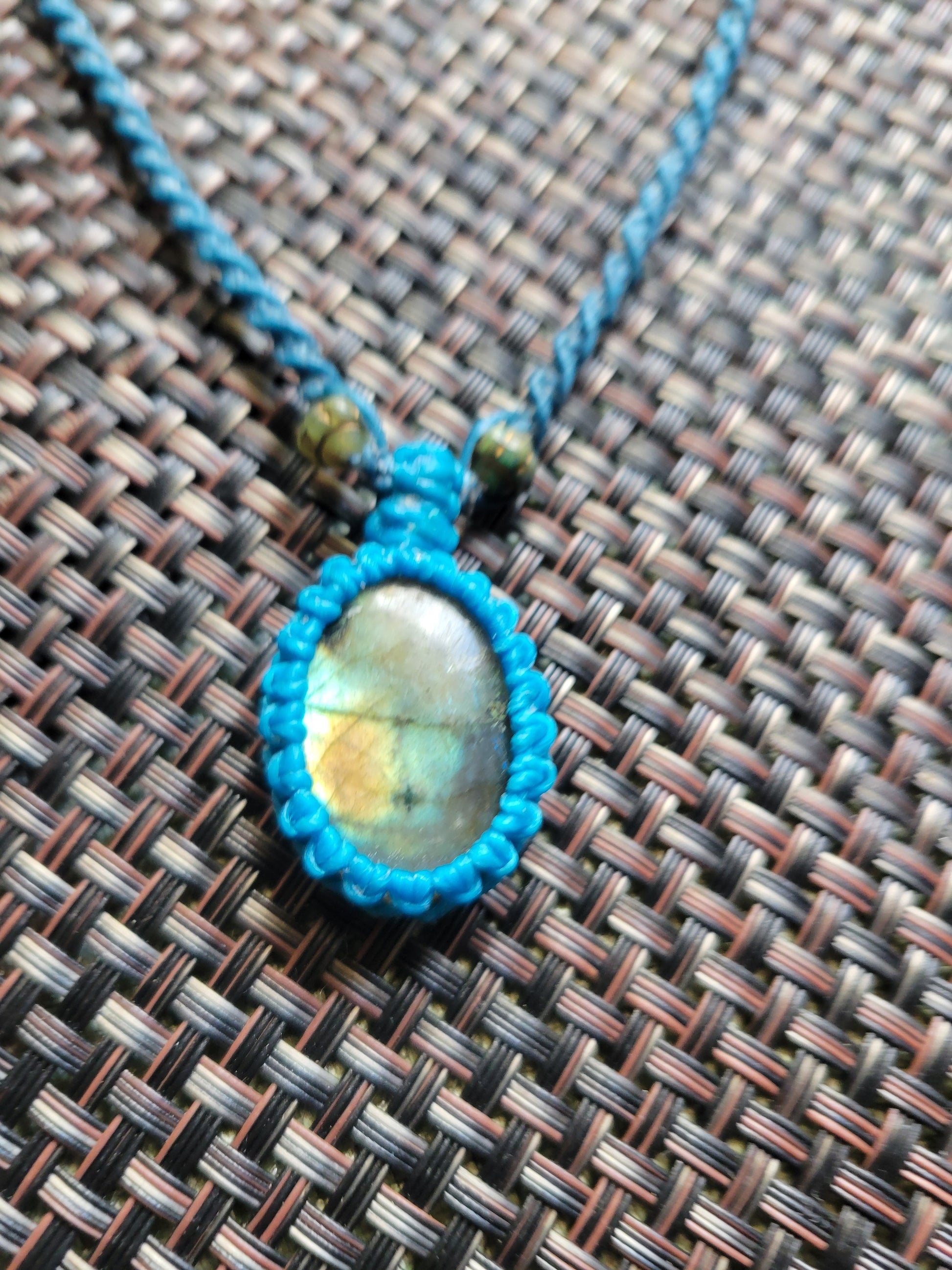 Mini Labradorite pendant