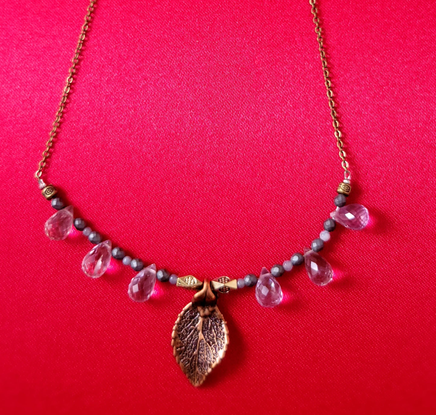 Copper Leaf & Rose Quartz Necklace – Vintage Boho Pendant on Brass with Aura Bead Accents