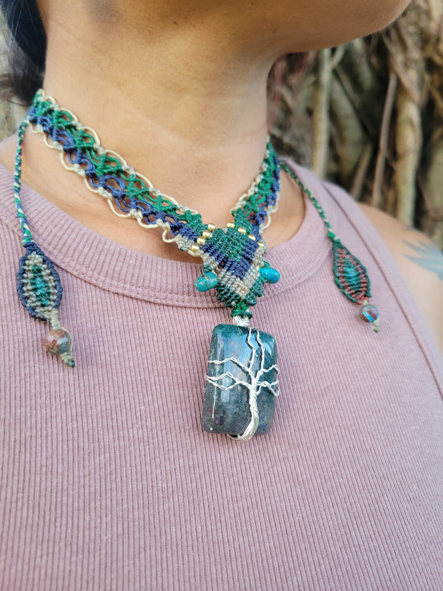 Amethyst Pendant Necklace – Tree of Life Boho Macramé Choker featuring unique wire design and colorful macramé pattern.