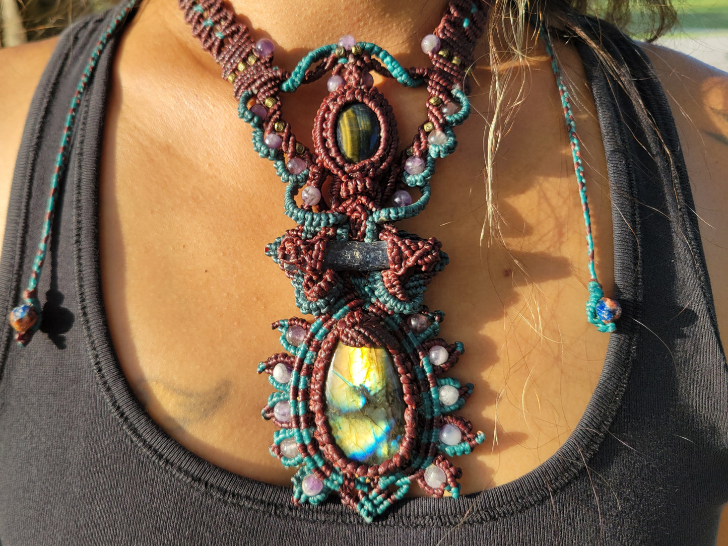 Labradorite Mandala Pendant Necklace – Macramé with Amethyst, Tourmaline & Tiger’s Eye