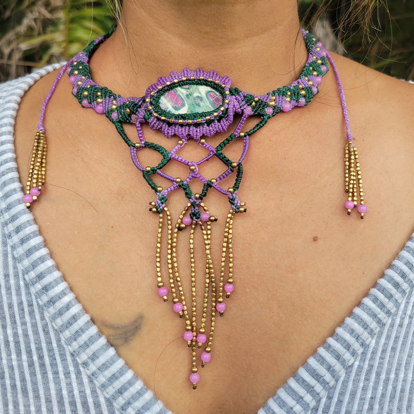 Ruby zoisite pendant choker with pink and black macramé