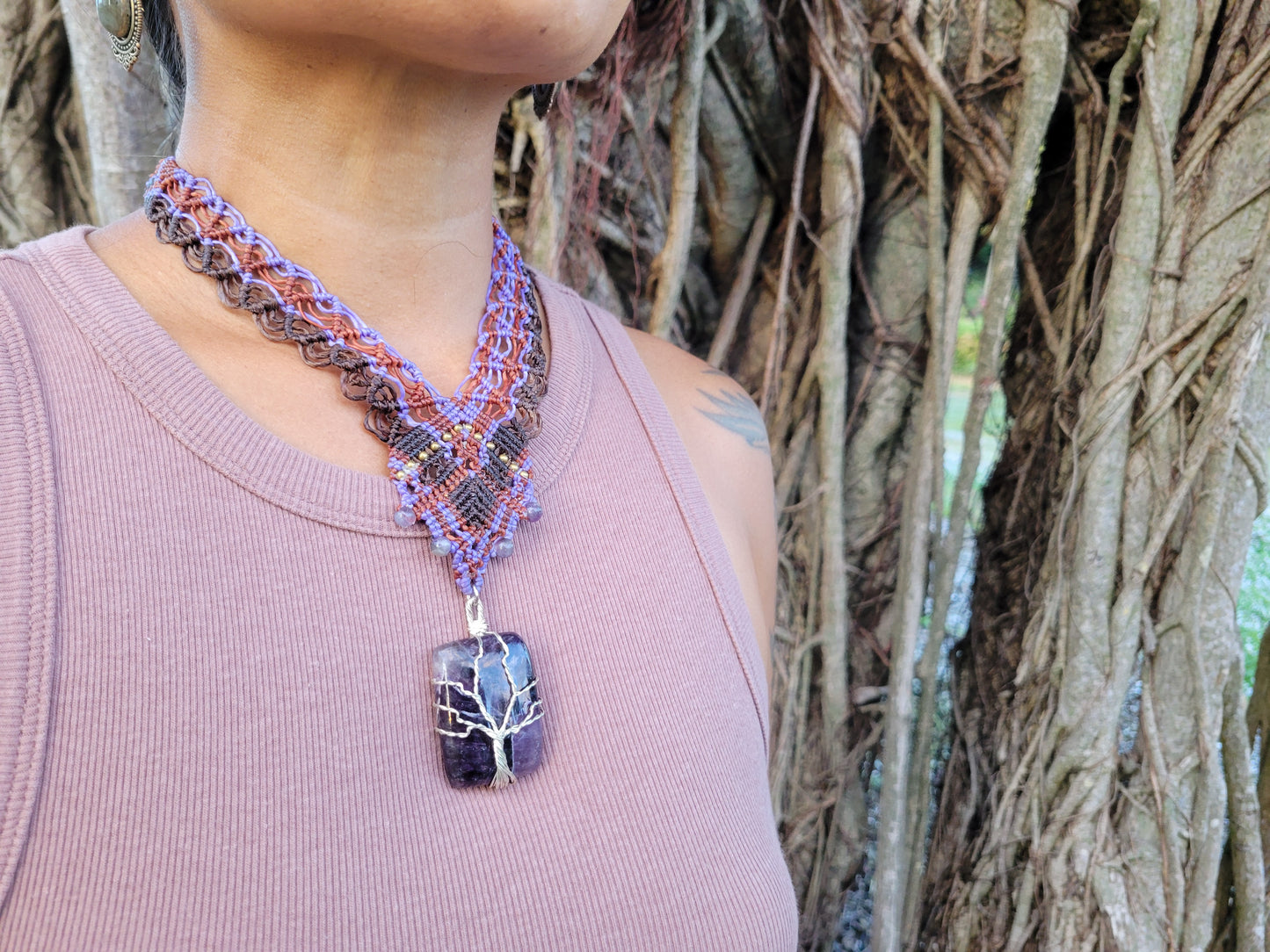 Amethyst Pendant Necklace – Tree of Life Boho Macramé Choker