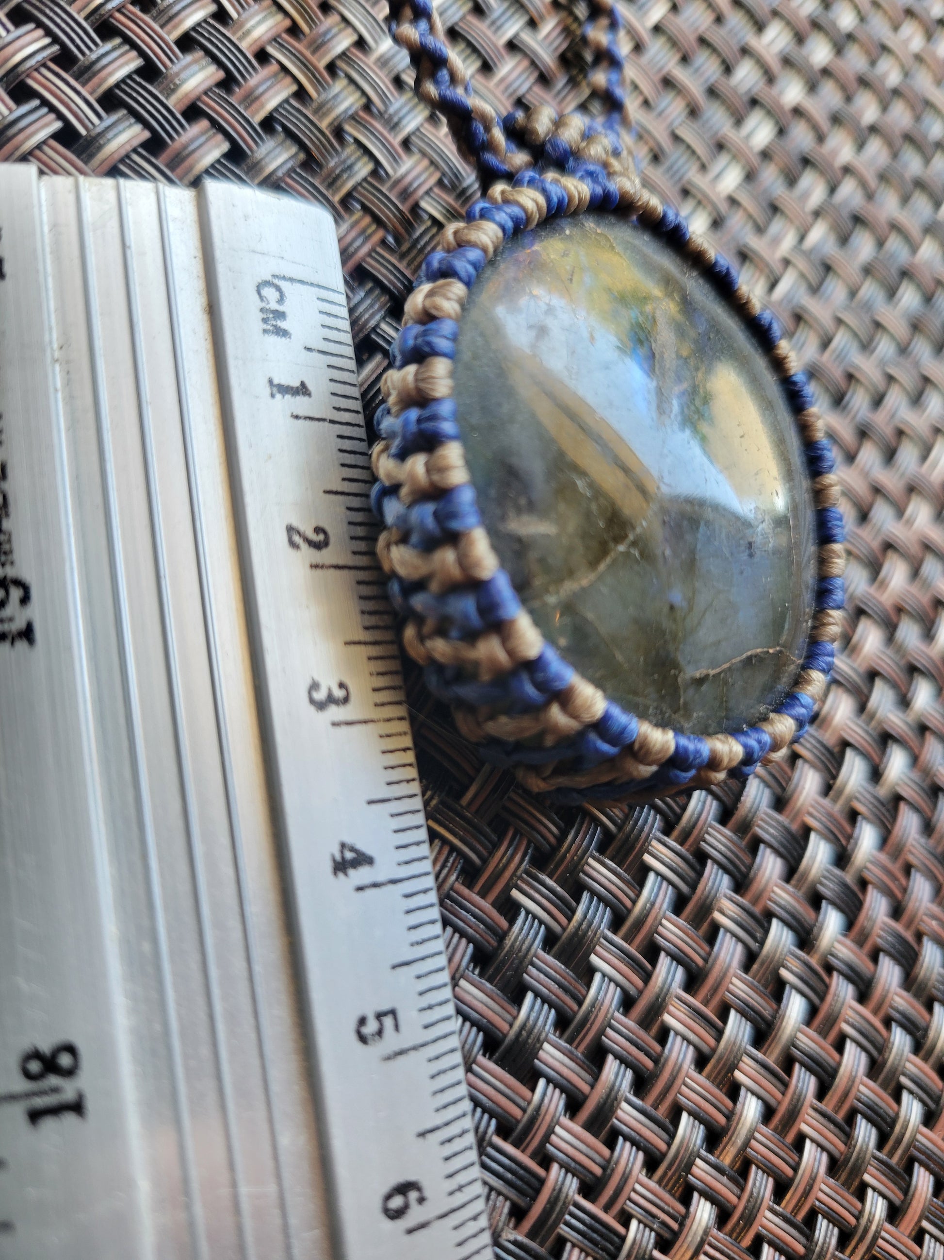Boho Labradorite Pendant Necklace with iridescent gemstone pendant
