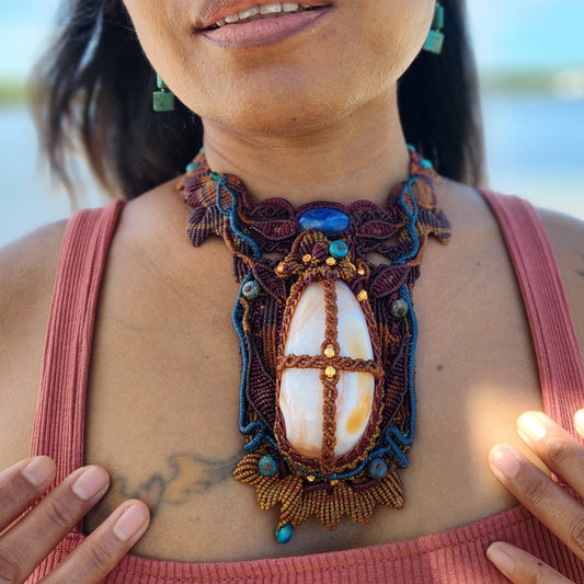 Carnelian Pendant – Celtic Ember Boho Ritual Choker featuring large pale carnelian stone and intricate micromacramé design.