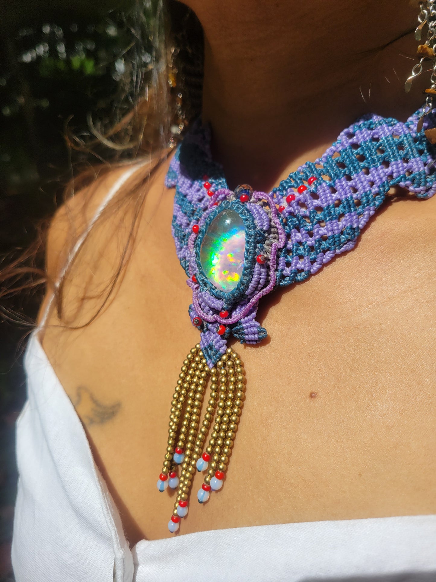Opal Choker – Blue & Purple Handmade Boho Necklace featuring vibrant opal and intricate macramé design.