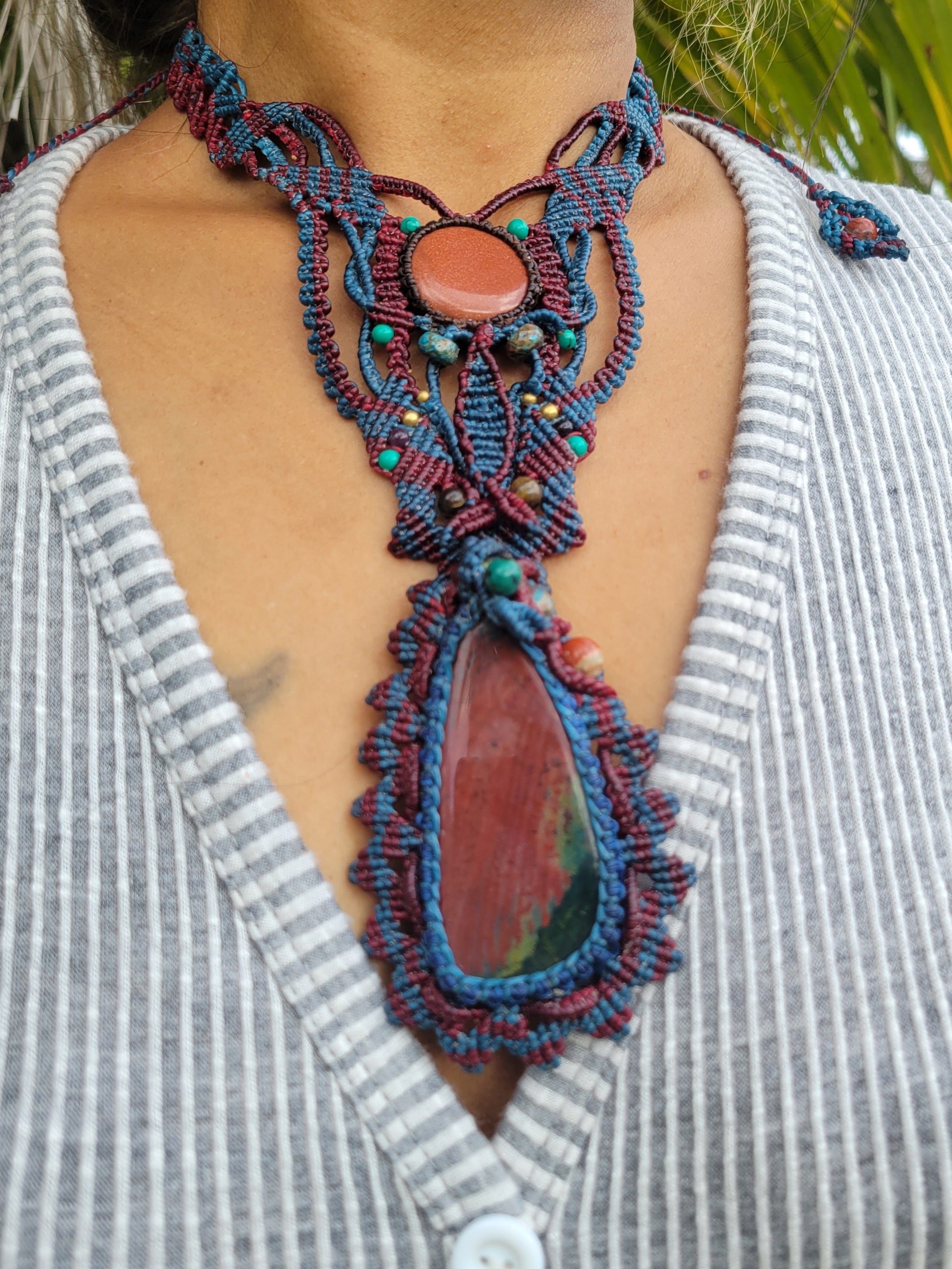 Bloodstone and sandstone macramé choker in brown and blue