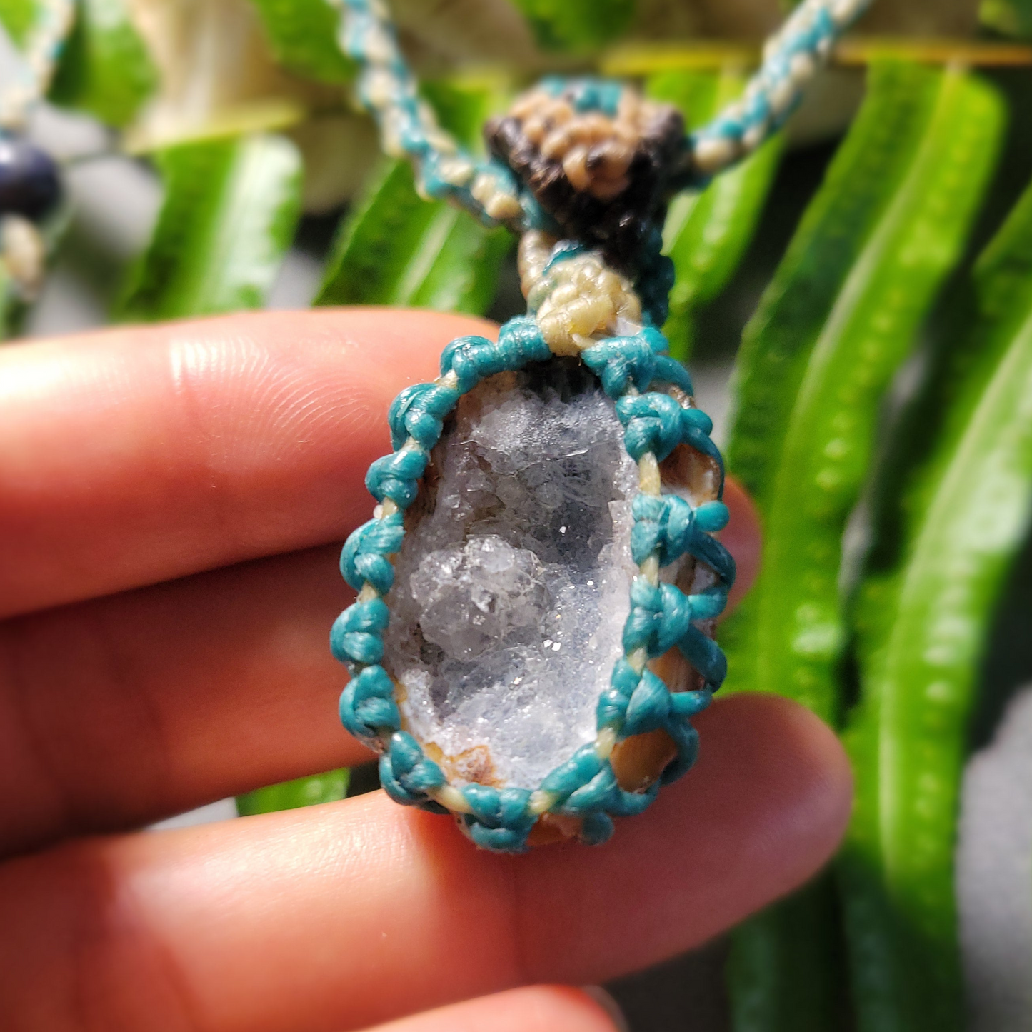 Agate Geode Pendant – Purple Snow Druzy spiral boho necklace featuring small druzy agate in aquamarine cord.