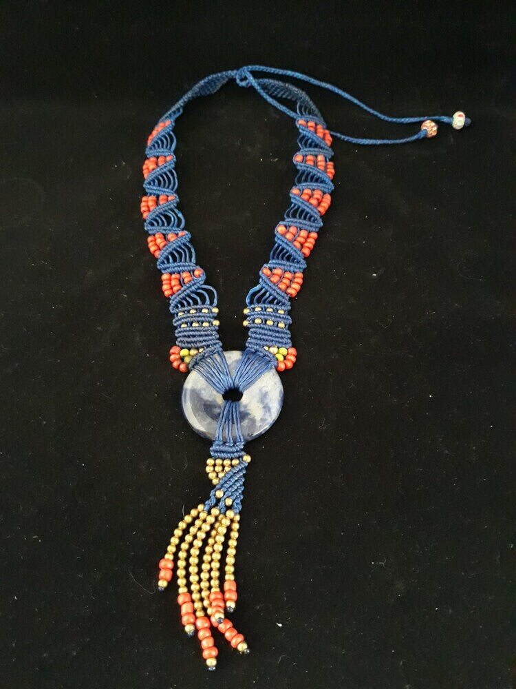 Sodalite Ring Pendant Necklace with Brass and Red Coral Beads – Micromacrame Design